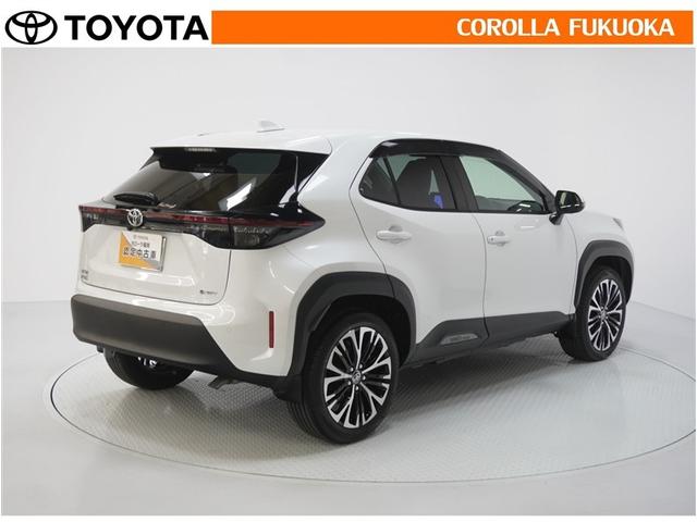 ヤリスクロス ハイブリッドＺ　衝突被害軽減システム　フルセグ　ＥＴＣ　バックカメラ　キーレス　スマートキー　盗難防止装置（8枚目）