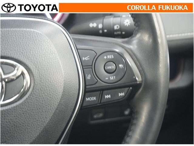 �������H�Ȃǂ����̑��x�ő��s�������ꍇ�ɁA�X�C�b�`�𑀍삷�邱�ƂŃA�N�Z���y�_���𓥂܂��ɒ葬���s�ł��܂��B