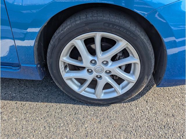 アクセラスポーツ ２０Ｓ－スカイアクティブ　ＣＶＴ　パドルシフト　１７インチアルミ　ナビ　キーレス　車検令和８年１１月　ＢＬＦＦＷ（12枚目）