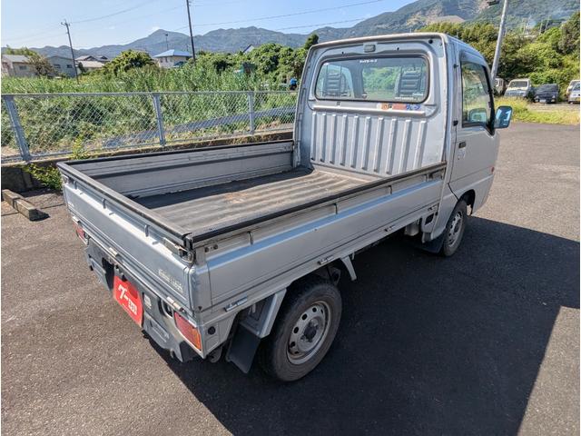サンバートラック 　パートタイム４ＷＤ　エクストラローギア付５速　切替四駆　運転席エアバッグ　車検令和９年４月　ＴＴ２（9枚目）