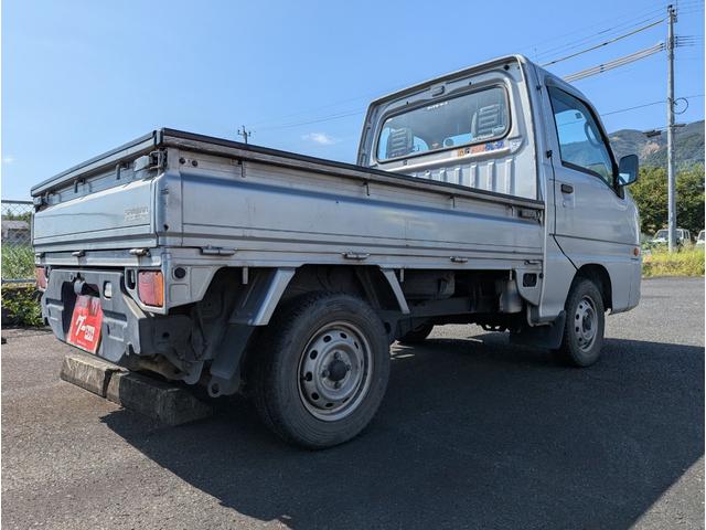 サンバートラック 　パートタイム４ＷＤ　エクストラローギア付５速　切替四駆　運転席エアバッグ　車検令和９年４月　ＴＴ２（17枚目）