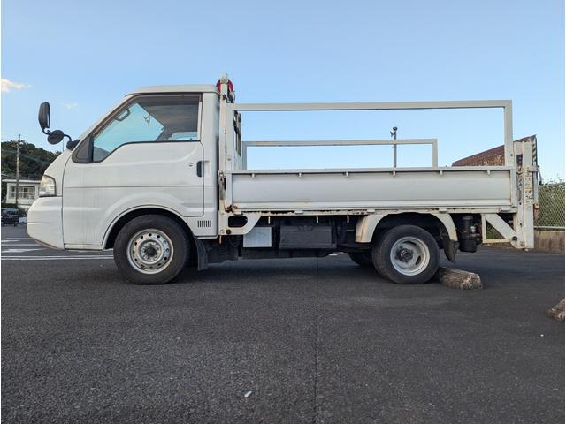 ボンゴトラック 　２２００ディーゼル　パワーゲート　低床　３方開　エアコン　パワステ　最大積載量８５０ｋｇ　ＳＫ２２Ｔ（5枚目）