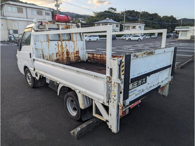 ボンゴトラック 　２２００ディーゼル　パワーゲート　低床　３方開　エアコン　パワステ　最大積載量８５０ｋｇ　ＳＫ２２Ｔ（8枚目）