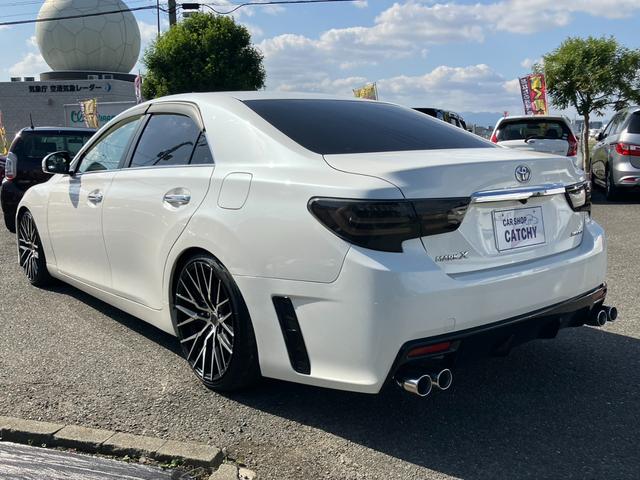 マークＸ ２５０Ｇ　リラックスセレクション・ブラックリミテッド　エアロ　ナビ　フルセグ　Ｂカメラ　Ｂトゥース　ＤＶＤ　１９インチ　車高調　ＨＩＤライト　ＬＥＤフォグ　ＬＥＤテール　ＥＴＣ　スマートキー　前席パワーシート　コンビハンドル　リアフィルム　オートライト（5枚目）