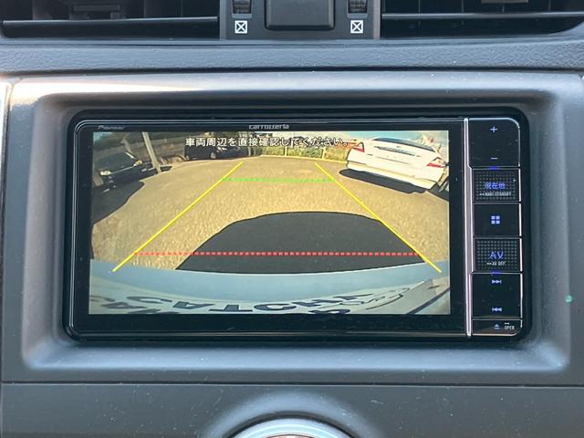 マークＸ ２５０Ｇ　リラックスセレクション・ブラックリミテッド　エアロ　ナビ　フルセグ　Ｂカメラ　Ｂトゥース　ＤＶＤ　１９インチ　車高調　ＨＩＤライト　ＬＥＤフォグ　ＬＥＤテール　ＥＴＣ　スマートキー　前席パワーシート　コンビハンドル　リアフィルム　オートライト（14枚目）