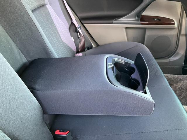 マークＸ ２５０Ｇ　リラックスセレクション・ブラックリミテッド　エアロ　ナビ　フルセグ　Ｂカメラ　Ｂトゥース　ＤＶＤ　１９インチ　車高調　ＨＩＤライト　ＬＥＤフォグ　ＬＥＤテール　ＥＴＣ　スマートキー　前席パワーシート　コンビハンドル　リアフィルム　オートライト（37枚目）