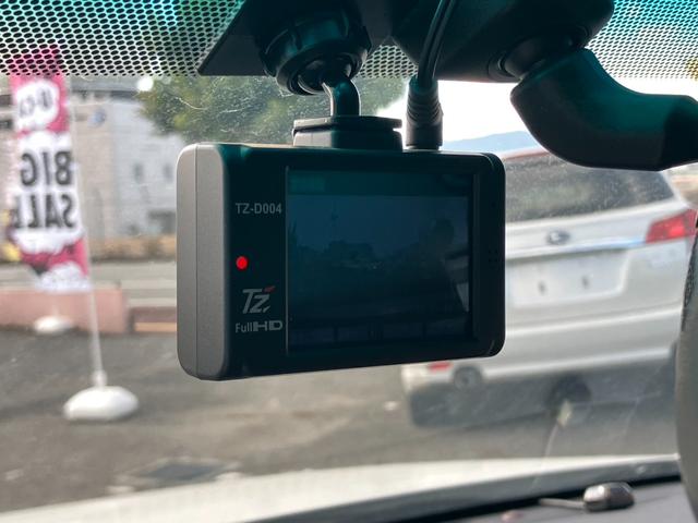 マークX 250G 中期 エアロ ナビ フルセグ Bカメラ Bトゥース DVD HIDライト LEDフォグ ドラレコ 19インチ 車高調 スマートキー2個 ETC パワーシート ステアリモコン リアフィルム 禁煙車(18枚目)