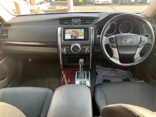 マークＸ ２５０Ｇ　リラックスセレクション・ブラックリミテッド　エアロ　ナビ　フルセグ　Ｂカメラ　Ｂトゥース　ＤＶＤ　ＨＩＤライト　ＬＥＤフォグ　前後ドラレコ　スマートキー２個　ＥＴＣ　１９インチ　車高調　前席Ｐシート　ステアリモコン　リアフィルム　禁煙車（11枚目）