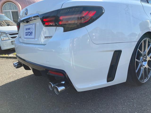 �f�C���d�l�o���p�[�@�S�{�o���}�t���[�J�b�^�[