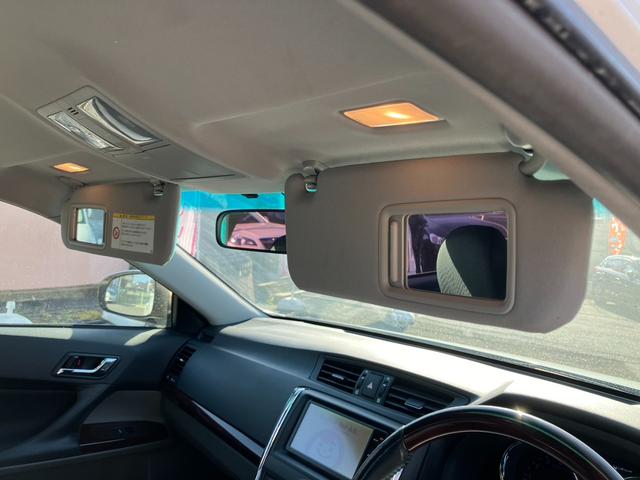 �����Ɩ��t���o�j�e�B�~���[