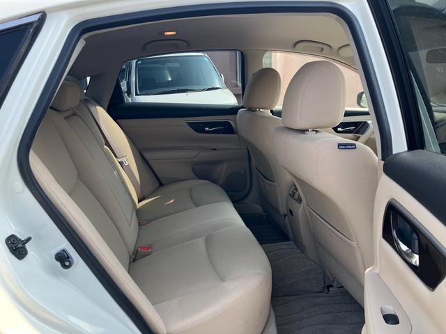 ティアナ ＸＬ　ナビ　フルセグ　Ａビュー　Ｂトゥース　ＤＶＤ　ＨＩＤライト　ＥＴＣ　Ｓキー２個　ＬＤＷ　ＢＳＷ　オートリトラミラー　前席パワーシート　クルコン　オットマン　リアスポイラー　ステアリモコン　禁煙車（34枚目）