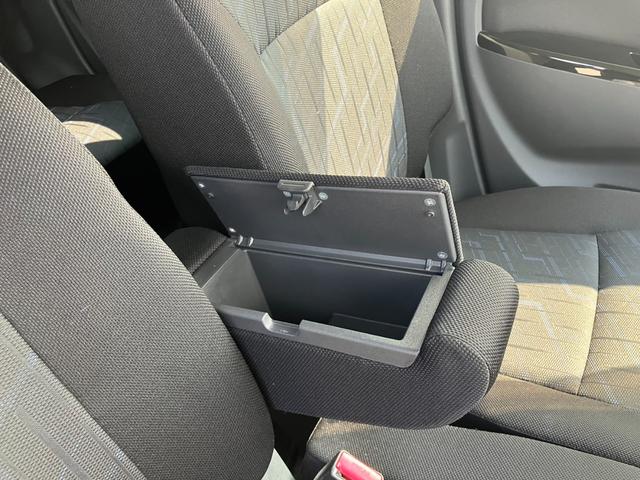 �A�[�����X�g���[