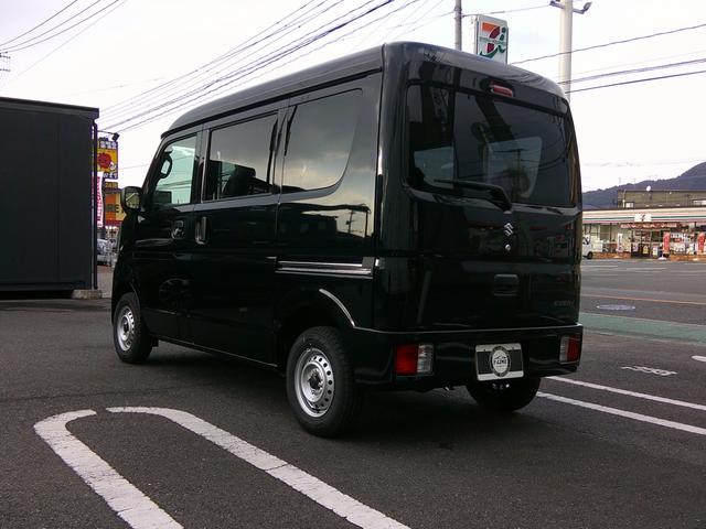 エブリイ ＰＡリミテッド　届出済未使用車　スズキセーフティーサポート　エアコン　オートライト両側スライドドア　コーナーセンサ―　アイドリングストップ　横滑り防止　誤発進抑制（3枚目）