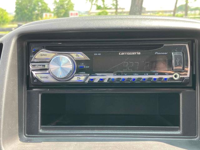 Ｋｅｉスポーツ 　キーレスエントリー　電動格納ミラー　ＭＴ　ＡＢＳ　ＣＤ　ＵＳＢ　アルミホイール　衝突安全ボディ　エアコン　パワーステアリング　パワーウィンドウ　純正ターボ（6枚目）