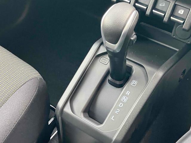 ジムニーシエラ JC 4WD クリアランスソナー オートクルーズコントロール レーンアシスト 衝突被害軽減システム オートライト LEDヘッドランプ ヘッドライトウォッシャー アルミホイール スマートキー(7枚目)