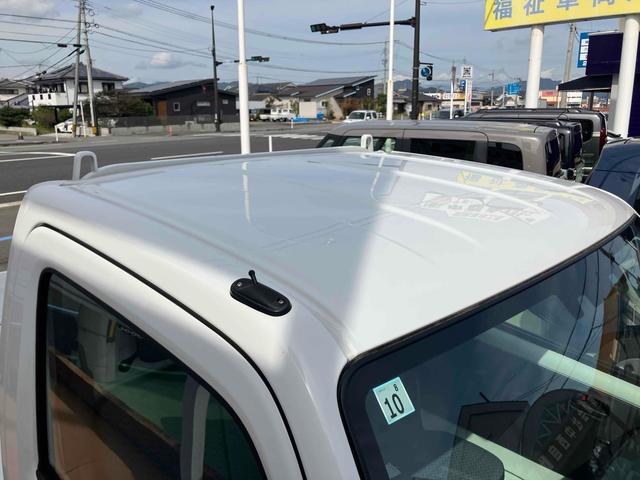 キャリイトラック KCエアコン・パワステ 4WD 軽トラック MT 衝突被害軽減システム クリアランスソナー レーンアシスト アイドリングストップ オートライト ESC エアコン パワーウィンドウ(11枚目)