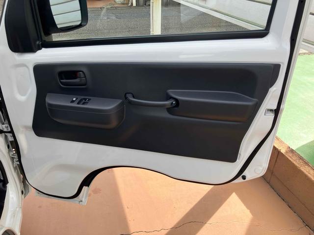 キャリイトラック KCエアコン・パワステ 4WD 軽トラック MT 衝突被害軽減システム クリアランスソナー レーンアシスト アイドリングストップ オートライト ESC エアコン パワーウィンドウ(57枚目)