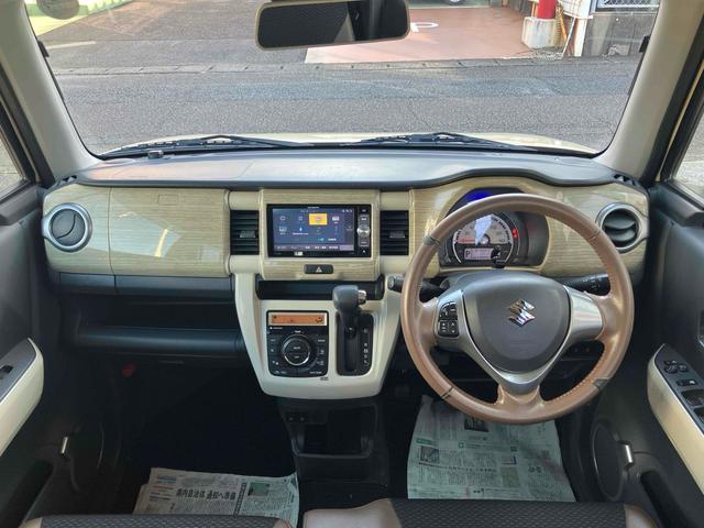 ハスラー ワンダラー　ナビ　ＴＶ　レーンアシスト　衝突被害軽減システム　オートライト　スマートキー　アイドリングストップ　電動格納ミラー　シートヒーター　ベンチシート　ＣＶＴ　ＥＳＣ　ＣＤ　ＵＳＢ（2枚目）