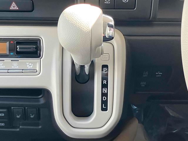 ワゴンＲスマイル ハイブリッドＸ　両側電動スライドドア　クリアランスソナー　オートクルーズコントロール　レーンアシスト　衝突被害軽減システム　オートライト　ＬＥＤヘッドランプ　スマートキー　アイドリングストップ　電動格納ミラー（9枚目）