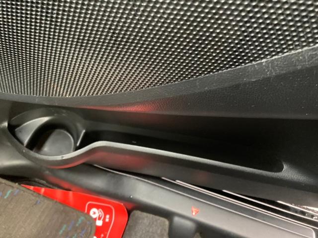 デイズ ハイウェイスター　Ｊ　ＵＳＢ　ＳＤ　ＣＤ　ＡＭ／ＦＭ　ＵＳＢ　ＷＡＬＫＭＡＮ　ＶＴＲ　ＡＵＸ　ナビ　電動格納ミラー　　ベンチシート　Ｂｌｕｅｔｏｏｔｈ接続　オートエアコン　純正ナビ　１４インチ（34枚目）