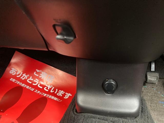 デイズ ハイウェイスター　Ｊ　ＵＳＢ　ＳＤ　ＣＤ　ＡＭ／ＦＭ　ＵＳＢ　ＷＡＬＫＭＡＮ　ＶＴＲ　ＡＵＸ　ナビ　電動格納ミラー　　ベンチシート　Ｂｌｕｅｔｏｏｔｈ接続　オートエアコン　純正ナビ　１４インチ（59枚目）