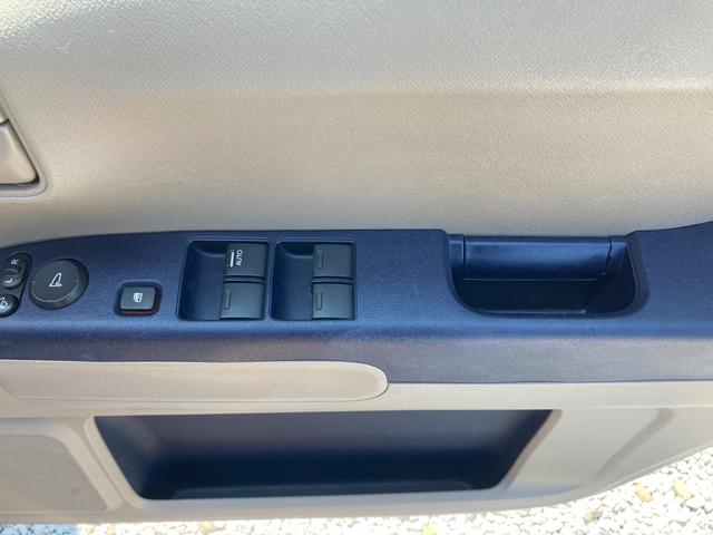 ライフ Ｇ　バックカメラ　ＥＴＣ　ベンチシート　レベライザー　ＣＤ　ＦＭ／ＡＭ　ＡＵＸ　低排出ガス車　エアバッグ　電動格納ミラー　ホンダ純正オーディオ　検Ｒ８年１２月迄（33枚目）