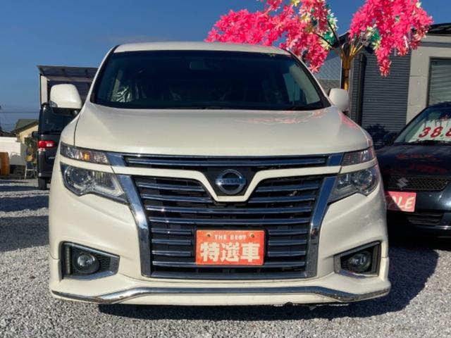 正面からの一枚です♪ヘッドライトはもちろん外装も丁寧綺麗に磨いて納車しております★スタッフ一同自信をもって展示しております！ぜひ一度ご来店の上、ご覧くださいませ！