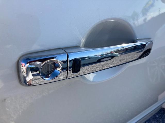 【運転席ドア取っ手】当店住所（宮崎市大島町前田３０８−５）オーシャンクリニック横にございます。お越しの際はお気をつけてご来店下さいませ。スタッフ一同ご来店心よりお待ちしております。