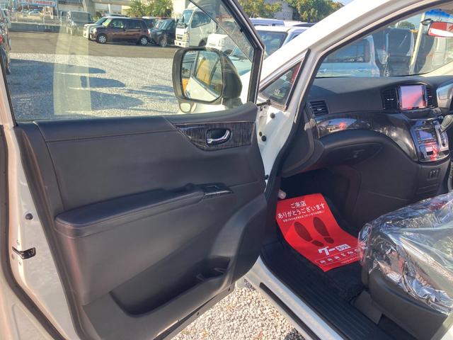 【助手席側からの全体】ＥＴＣの取り付けやセットアップも出来ます！持ち込みも対応しておりますのでお気軽にご相談ください。