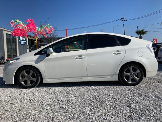 プリウス G ドライブレコーダー・ETC装備車両・レベライザー・電動格納ミラー・オートエアコン・オートエアコン・フォグランプ・クルーズコントロール・フルセグ・DVD・CD・SD・USB・ハイブリッド車・AUX・AM(22枚目)