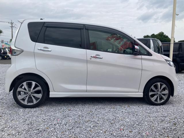 デイズ ハイウェイスター　Ｇターボ　ターボ・ＥＴＣ・全周囲カメラ・スマートキー・オートエアコン・ハンズフリー・オートライト・フォグランプ・横すべり防止装置・電動格納ミラー・ＳＤ・ＣＤ・ＡＭ・ＦＭ・ＡＵＸ・ＵＳＢ・ミラー型カメラ（14枚目）