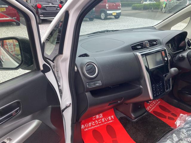 デイズ ハイウェイスター　Ｇターボ　ターボ・ＥＴＣ・全周囲カメラ・スマートキー・オートエアコン・ハンズフリー・オートライト・フォグランプ・横すべり防止装置・電動格納ミラー・ＳＤ・ＣＤ・ＡＭ・ＦＭ・ＡＵＸ・ＵＳＢ・ミラー型カメラ（60枚目）