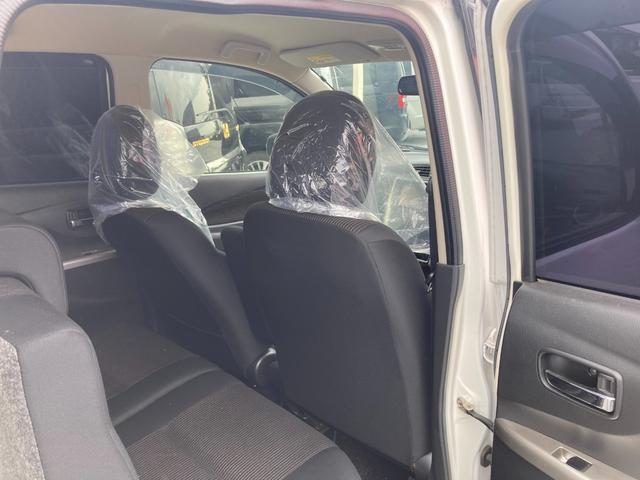 デイズ ハイウェイスター　Ｇターボ　ターボ・ＥＴＣ・全周囲カメラ・スマートキー・オートエアコン・ハンズフリー・オートライト・フォグランプ・横すべり防止装置・電動格納ミラー・ＳＤ・ＣＤ・ＡＭ・ＦＭ・ＡＵＸ・ＵＳＢ・ミラー型カメラ（69枚目）