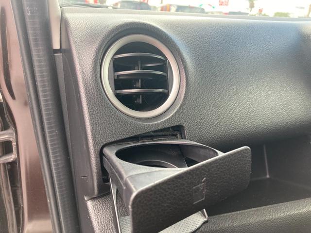 デイズルークス ハイウェイスター　Ｘ　Ｇパッケージ　両側電動スライドドア　衝突被害軽減システム　全周囲カメラ　ＥＴＣ　ナビ　ＴＶ　ＣＤ／ＤＶＤ　ＡＭ／ＦＭ　ＳＤカード　ＨＤＭＩ　キーレス　ステリモ　エアバッグ　アイドリングストップ　横滑り防止スイッチ（64枚目）