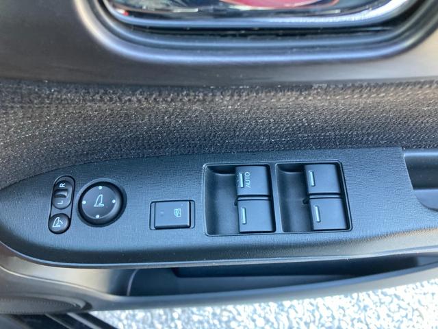 Ｎ－ＯＮＥ プレミアム　Ｂカメラ・ＵＳＢ・スマートキー・電動格納ミラー・ＥＴＣ・クルーズコントロール・Ｐスタート・横すべり防止装置・オートライト・フォグ・オートエアコン・ＣＤ・ＤＶＤ・ＡＭ・ＦＭ・Ｂｌｕｅｔｏｏｔｈ（35枚目）