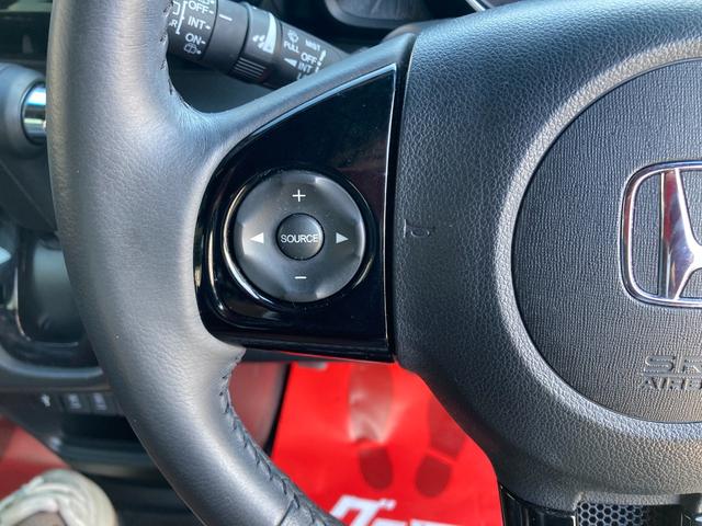 Ｎ－ＯＮＥ プレミアム　Ｂカメラ・ＵＳＢ・スマートキー・電動格納ミラー・ＥＴＣ・クルーズコントロール・Ｐスタート・横すべり防止装置・オートライト・フォグ・オートエアコン・ＣＤ・ＤＶＤ・ＡＭ・ＦＭ・Ｂｌｕｅｔｏｏｔｈ（37枚目）