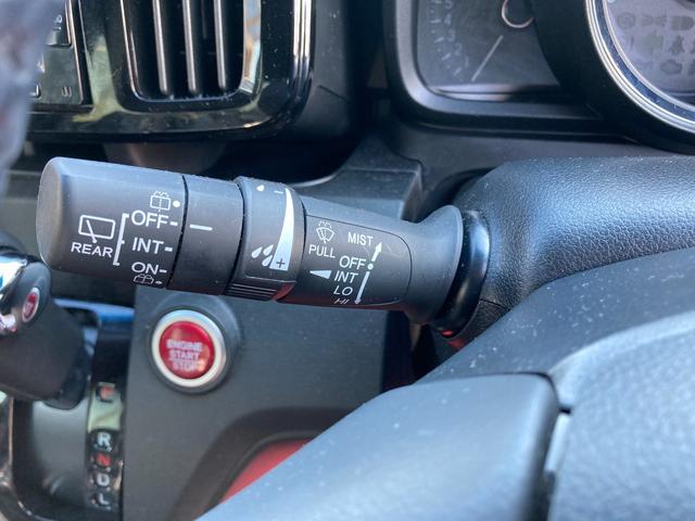 Ｎ－ＯＮＥ プレミアム　Ｂカメラ・ＵＳＢ・スマートキー・電動格納ミラー・ＥＴＣ・クルーズコントロール・Ｐスタート・横すべり防止装置・オートライト・フォグ・オートエアコン・ＣＤ・ＤＶＤ・ＡＭ・ＦＭ・Ｂｌｕｅｔｏｏｔｈ（39枚目）