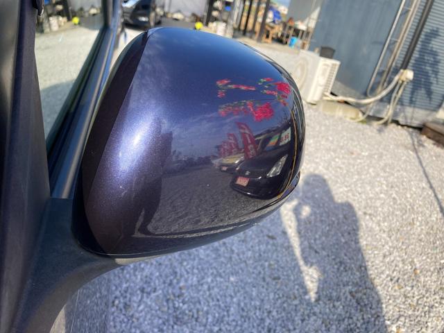 Ｎ－ＯＮＥ プレミアム　横滑り防止スイッチ　ＥＣＯＮ　ＥＴＣ　ベンチシート　フルフラット　Ｐスタート　キーレス　エアバッグ　フォグランプ　電動格納ミラー　オートライト　ホンダ純正オーディオ　ＣＤ　ＡＵＸ　ＵＳＢ（32枚目）