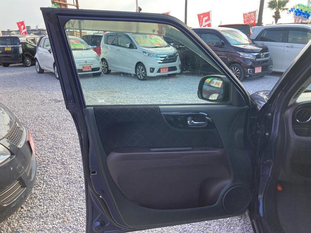 Ｎ－ＯＮＥ プレミアム　横滑り防止スイッチ　ＥＣＯＮ　ＥＴＣ　ベンチシート　フルフラット　Ｐスタート　キーレス　エアバッグ　フォグランプ　電動格納ミラー　オートライト　ホンダ純正オーディオ　ＣＤ　ＡＵＸ　ＵＳＢ（55枚目）