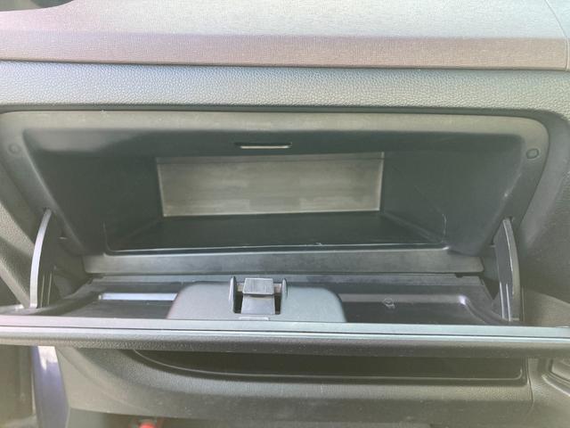 Ｎ－ＯＮＥ プレミアム　横滑り防止スイッチ　ＥＣＯＮ　ＥＴＣ　ベンチシート　フルフラット　Ｐスタート　キーレス　エアバッグ　フォグランプ　電動格納ミラー　オートライト　ホンダ純正オーディオ　ＣＤ　ＡＵＸ　ＵＳＢ（59枚目）