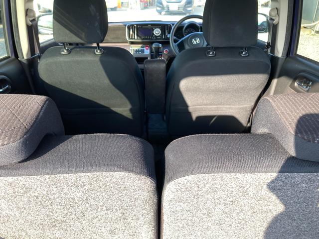 Ｎ－ＯＮＥ プレミアム　横滑り防止スイッチ　ＥＣＯＮ　ＥＴＣ　ベンチシート　フルフラット　Ｐスタート　キーレス　エアバッグ　フォグランプ　電動格納ミラー　オートライト　ホンダ純正オーディオ　ＣＤ　ＡＵＸ　ＵＳＢ（69枚目）