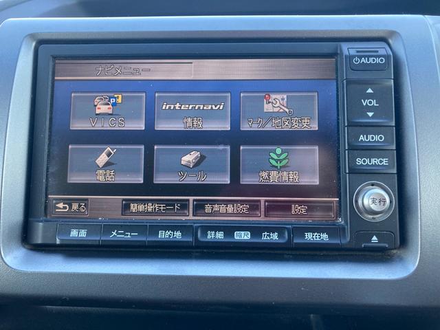 ステップワゴンスパーダ Ｚ　クールスピリット　両側パワースライドドア・ＥＴＣ・クルーズコントロール・パドルシフト・バックカメラ・オートエアコン・フォグランプ・オートライト・ＵＳＢ接続・電動格納ミラー・ＨＤＤナビ・ＡＭ・ＦＭ・ＤＶＤ・横すべり防止（6枚目）