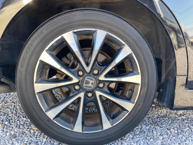 ステップワゴンスパーダ Ｚ　クールスピリット　両側パワースライドドア・ＥＴＣ・クルーズコントロール・パドルシフト・バックカメラ・オートエアコン・フォグランプ・オートライト・ＵＳＢ接続・電動格納ミラー・ＨＤＤナビ・ＡＭ・ＦＭ・ＤＶＤ・横すべり防止（27枚目）