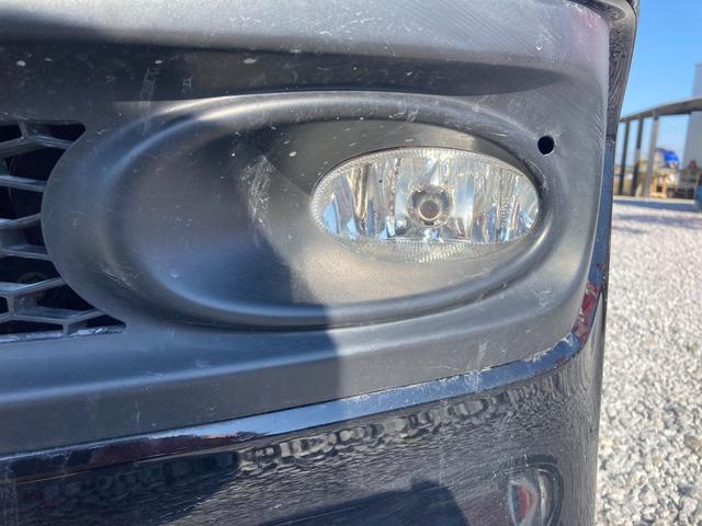 ステップワゴンスパーダ Ｚ　クールスピリット　両側パワースライドドア・ＥＴＣ・クルーズコントロール・パドルシフト・バックカメラ・オートエアコン・フォグランプ・オートライト・ＵＳＢ接続・電動格納ミラー・ＨＤＤナビ・ＡＭ・ＦＭ・ＤＶＤ・横すべり防止（31枚目）