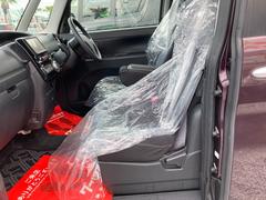 フロントシートの一枚です♪シートも清掃済です。下取車輛がございましたら年式、車種、走行距離に関係なく当社で高価買取致します！お客様の思い出の詰った愛車を大事に乗ってくださるオーナー様へお譲りください★ 4