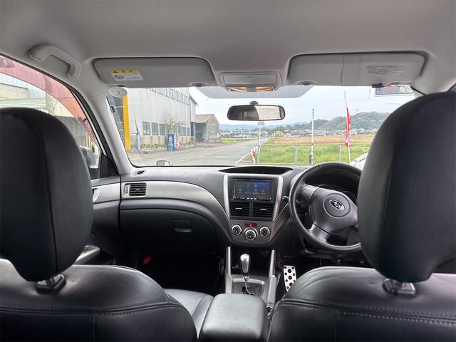 ご覧いただきありがとうございます♪気になったお車がありましたらお気軽にお電話をください♪