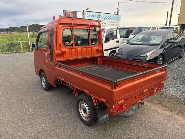 ハイゼットトラック ジャンボ　４ＷＤ　軽トラック　ＭＴ　ナビ　ＴＶ　キーレスエントリー　エアコン　パワーウィンドウ　運転席エアバッグ　助手席エアバッグ　ミュージックプレイヤー接続可　ＬＥＤヘッドランプ（17枚目）