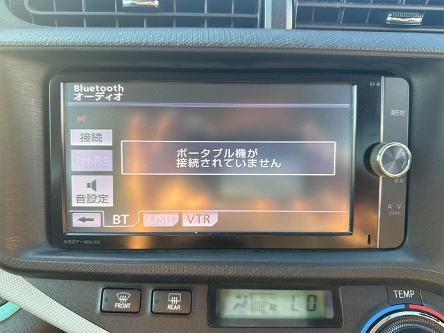 アクア Ｓ　ＥＴＣ　バックカメラ　ナビ　ＴＶ　キーレスエントリー　アイドリングストップ　電動格納ミラー　ＣＶＴ　衝突安全ボディ　ＡＢＳ　ＥＳＣ　ＣＤ　ＤＶＤ再生　ＵＳＢ　Ｂｌｕｅｔｏｏｔｈ　エアコン（32枚目）
