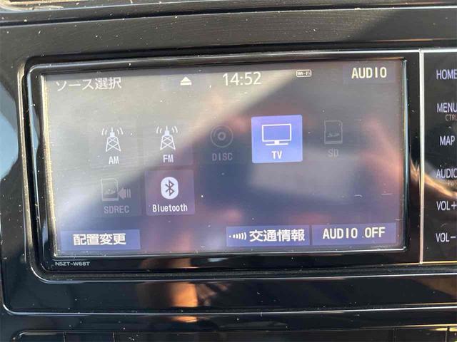 プリウス Ｓツーリングセレクション　ドライブレコーダー　ＥＴＣ　バックカメラ　ナビ　ＴＶ　アルミホイール　ＬＥＤヘッドランプ　ＣＶＴ　シートヒーター　スマートキー　電動格納ミラー　盗難防止システム　ＣＤ　Ｂｌｕｅｔｏｏｔｈ（39枚目）