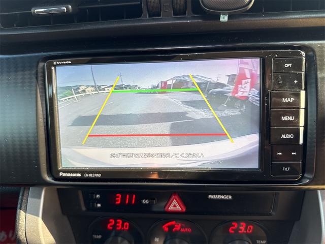８６ ＧＴ　ドライブレコーダー　バックカメラ　ナビ　ＴＶ　ＡＴ　オートライト　ＨＩＤ　ＬＥＤヘッドランプ　スマートキー　電動格納ミラー　アルミホイール　盗難防止システム　衝突安全ボディ　ＡＢＳ　ＥＳＣ（3枚目）